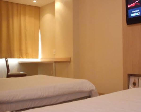 Brasilia Imperial Hotel E Eventos Экстерьер фото